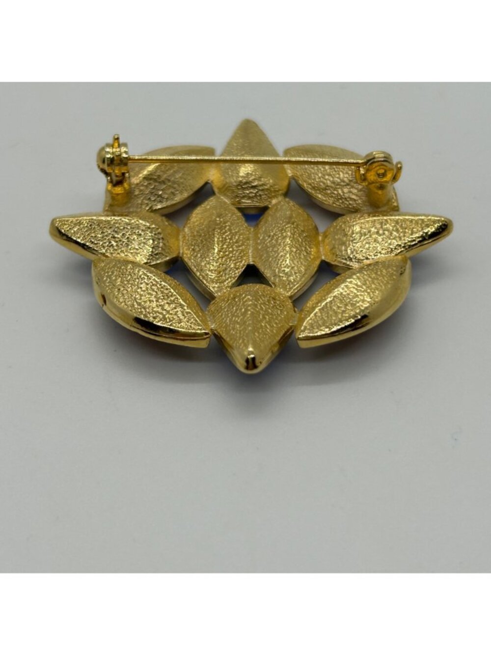 Vintage Gold Tone Multi-Color Brooch Pin Jewel Colored Rhinestone Statement 1990 - Picture 6 of 12